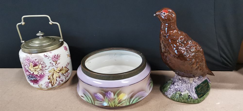 Lot 339: A Trio of Decorative Ceramic Items Including Royal Doulton Grouse
