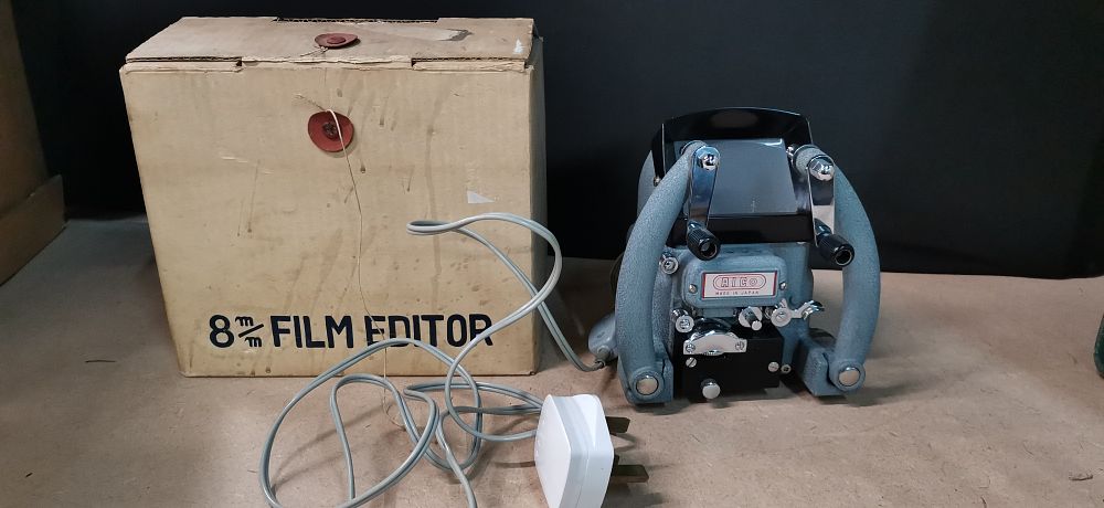 Lot 360: AICO 8mm Film Editor in Original Box