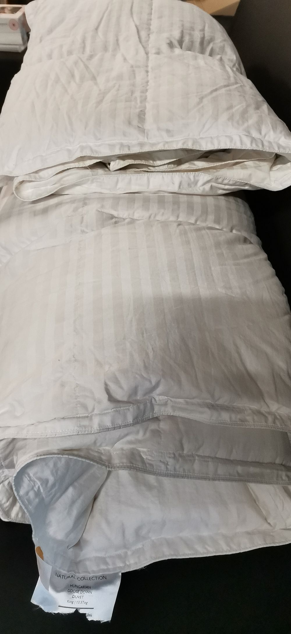 Lot 167: Natural Collection Hungarian Goose Down King Size Duvet