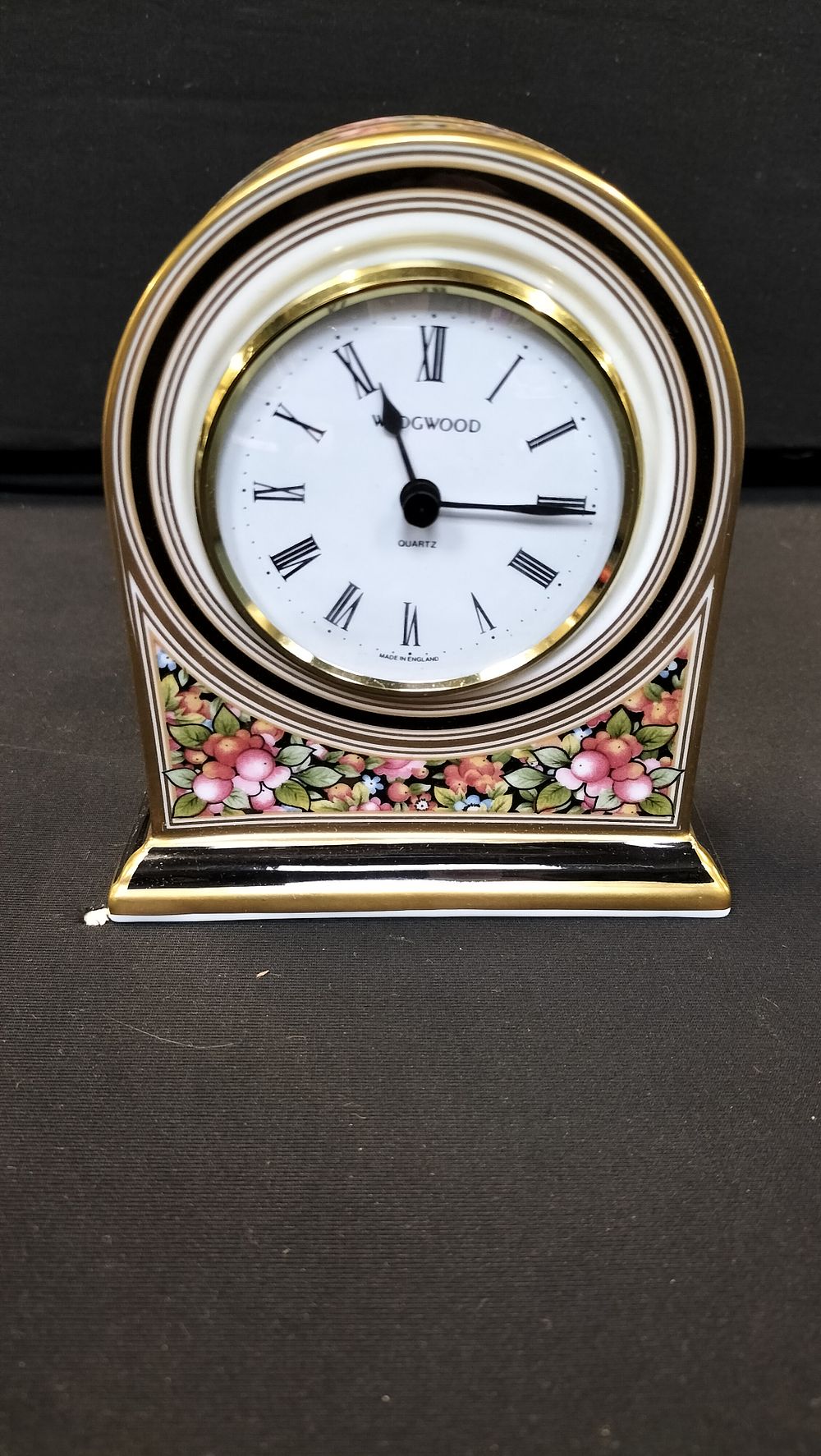 Lot 204: A Wedgwood Clio Bone China Mantel Clock
