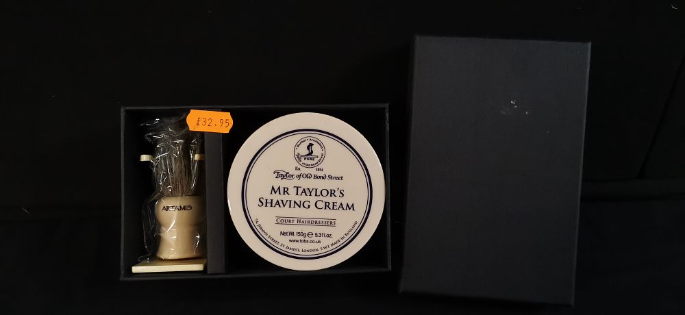 Lot 317: Two shaving items including Taylor of Old Bond Street cream. RRP £45