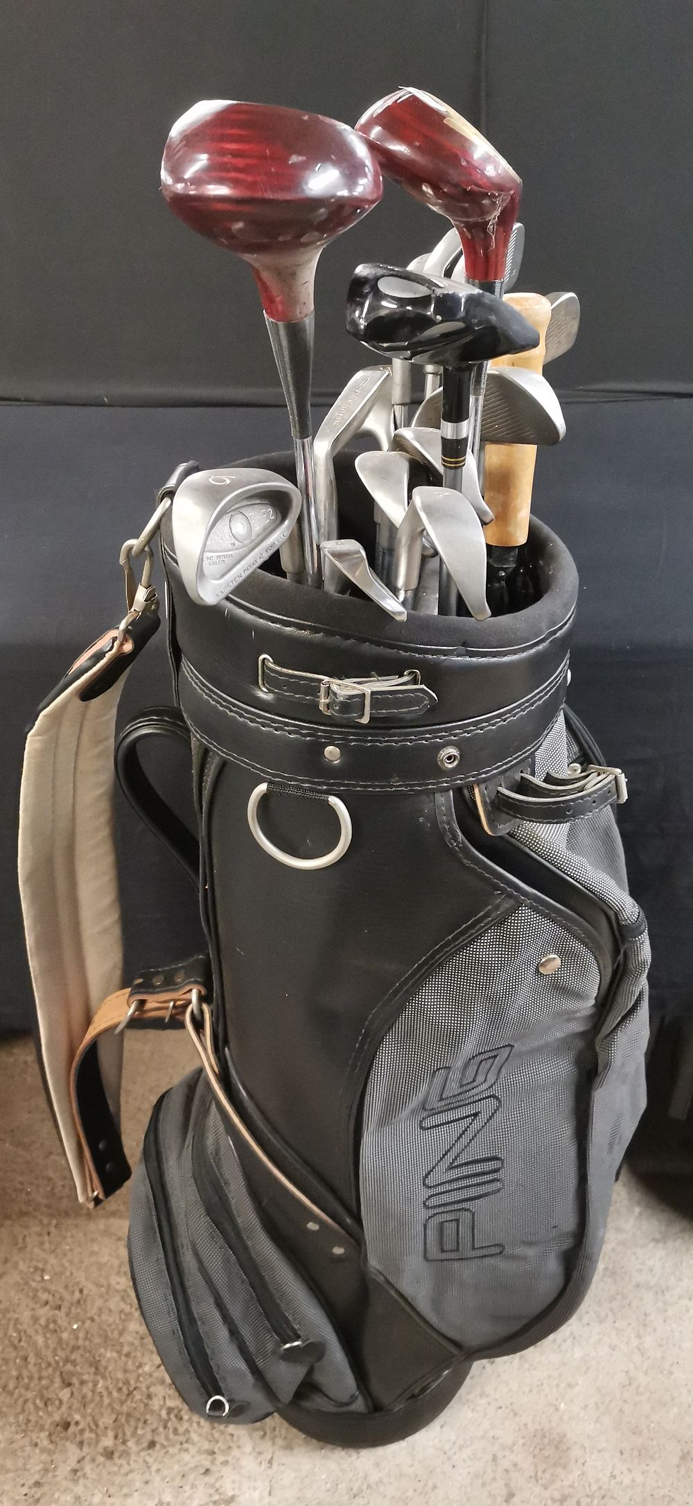Lot 329: A Collection of Golf Clubs with PING Golf Bag. COLLECTION ONLY