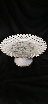 St Michael Sweet Fleur Reticulated Porcelain Pedestal Compote. A white porcelain pedestal 