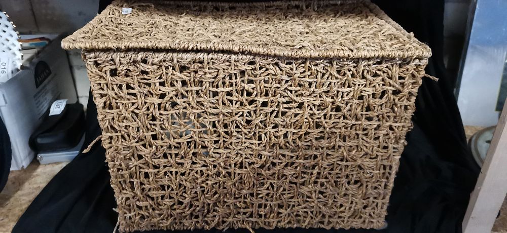 Lot 205: Brown Woven Storage Basket with Lid and Handles