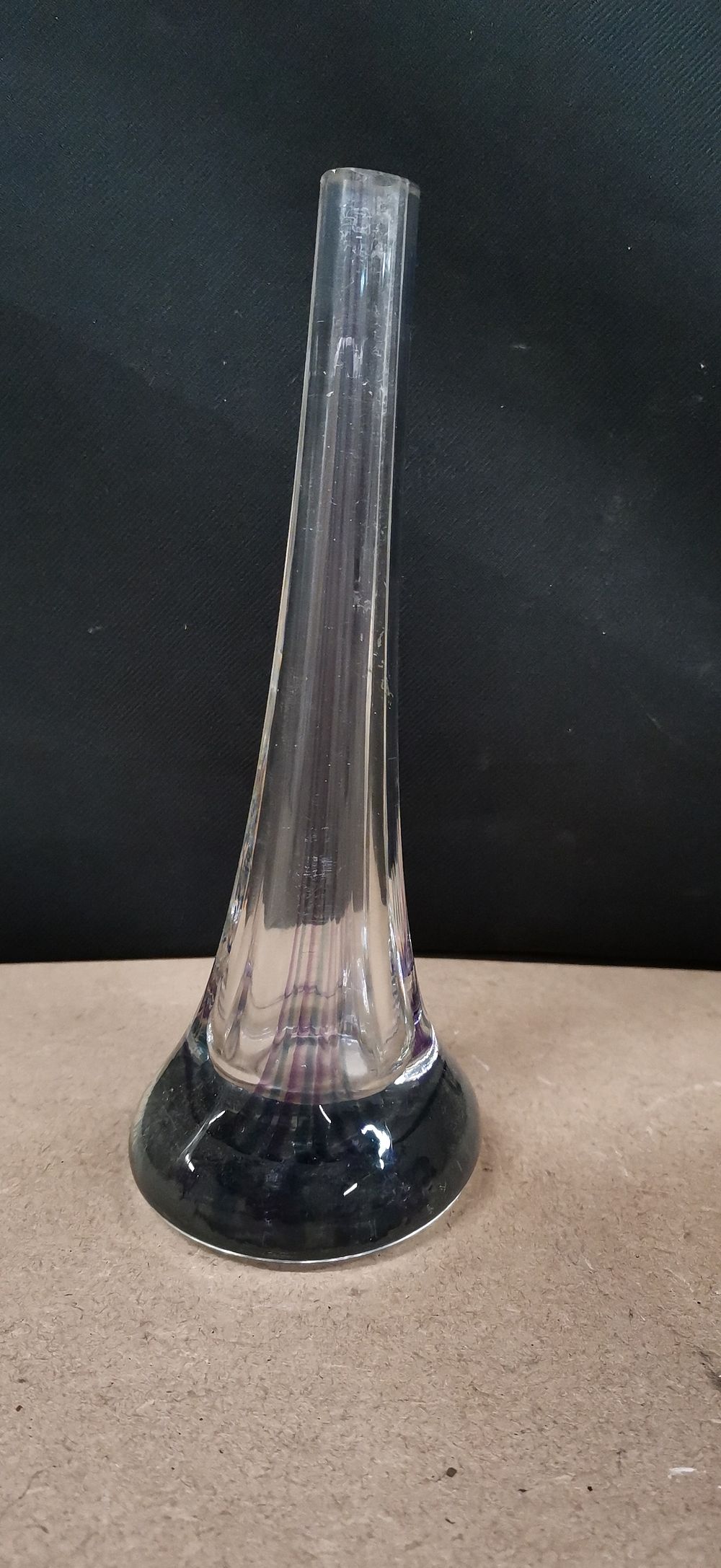 Lot 436: Hand Blown Clear Art Glass Bud Vase with Coloured Base