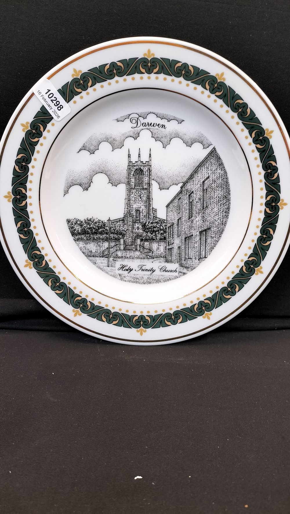 Lot 360: Canterbury Collection Darwen Holy Trinity Church Limited Edition Plate