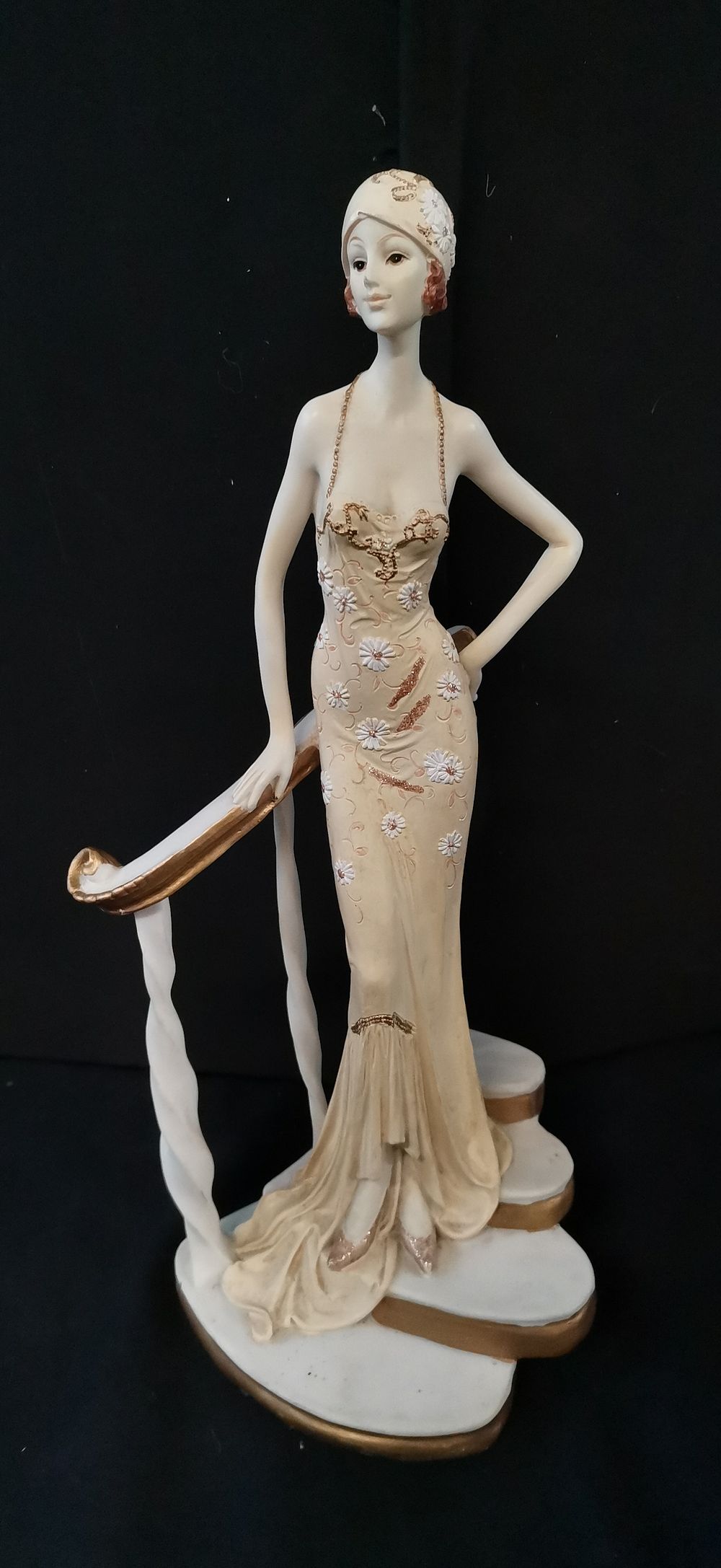 Lot 347: Art Deco Style Figurine of a Lady on a Staircase