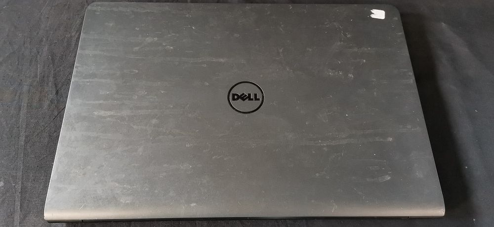 Lot 189: Dell Latitude 3550 Laptop for Parts or Repair