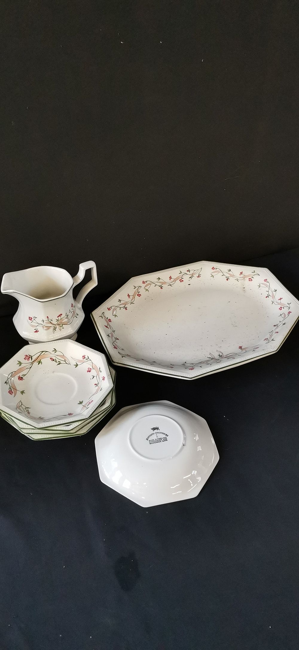 Lot 203: Seven Johnson Brothers Eternal Beau octagonal ceramic tableware items
