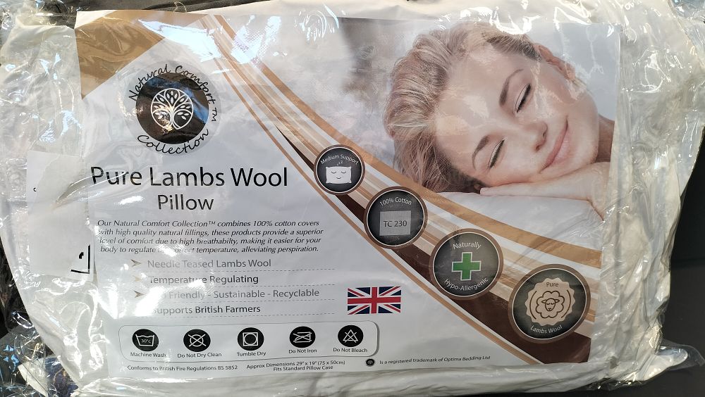 Lot 315: Natural Comfort Collection Pure Lambs Wool Pillow