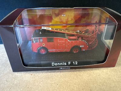 Atlas Editions 1:72 Scale Dennis F 12 Model Fire Engine. A 1:72 scale Atlas Editions Dennis F 12 