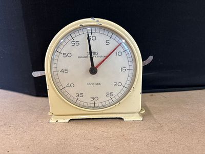 Vintage Smiths English Clock Systems Metal Seconds Timer. A vintage Smiths English Clock Systems 
