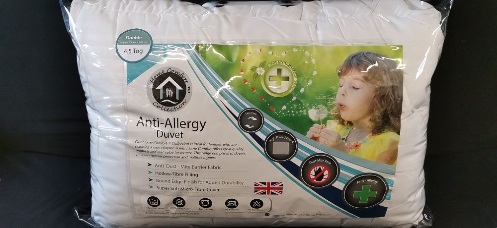 Lot 235: Home Comfort Collection Anti-Allergy Double Duvet 4.5 Tog