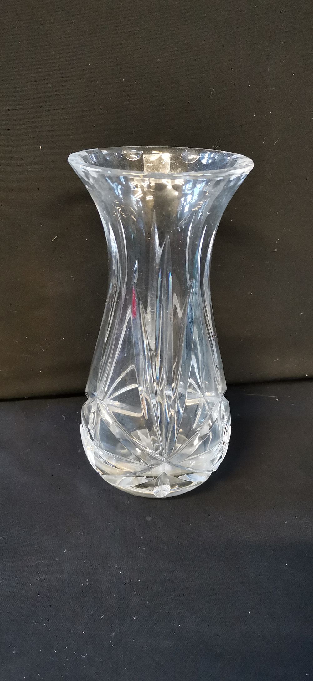 Lot 242: Polish Hand Cut 24% Lead Crystal Vase