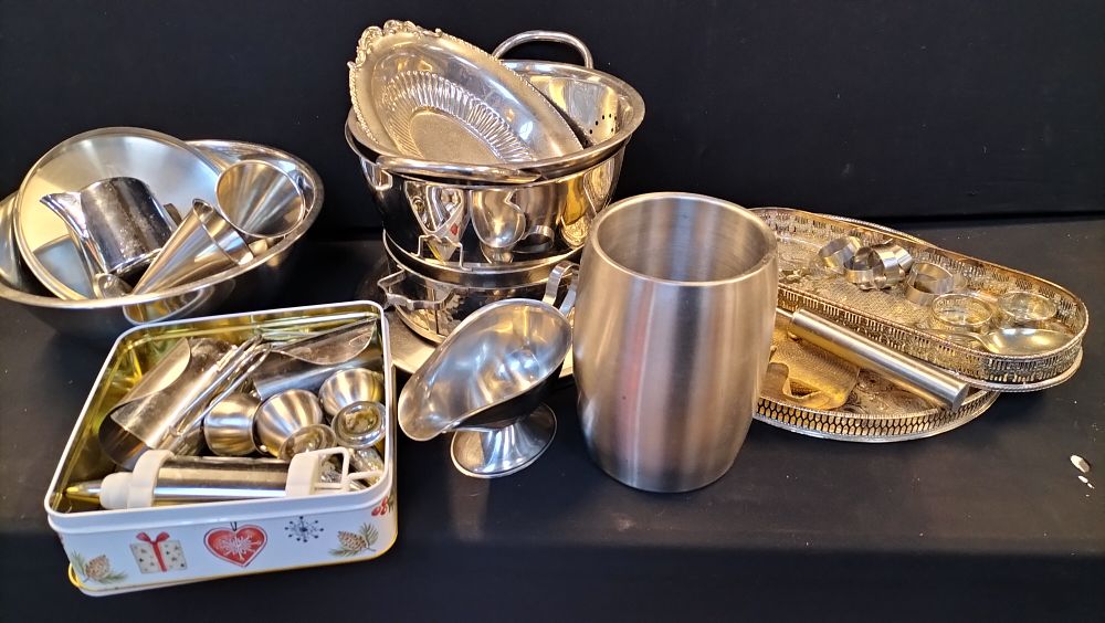 Lot 279: A Collection of Silver Plated Tableware and Kitchenware
