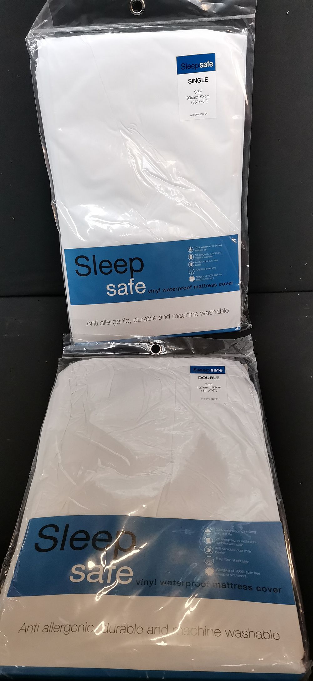 Lot 475: Several Sleep safe vinyl waterproof mattress covers