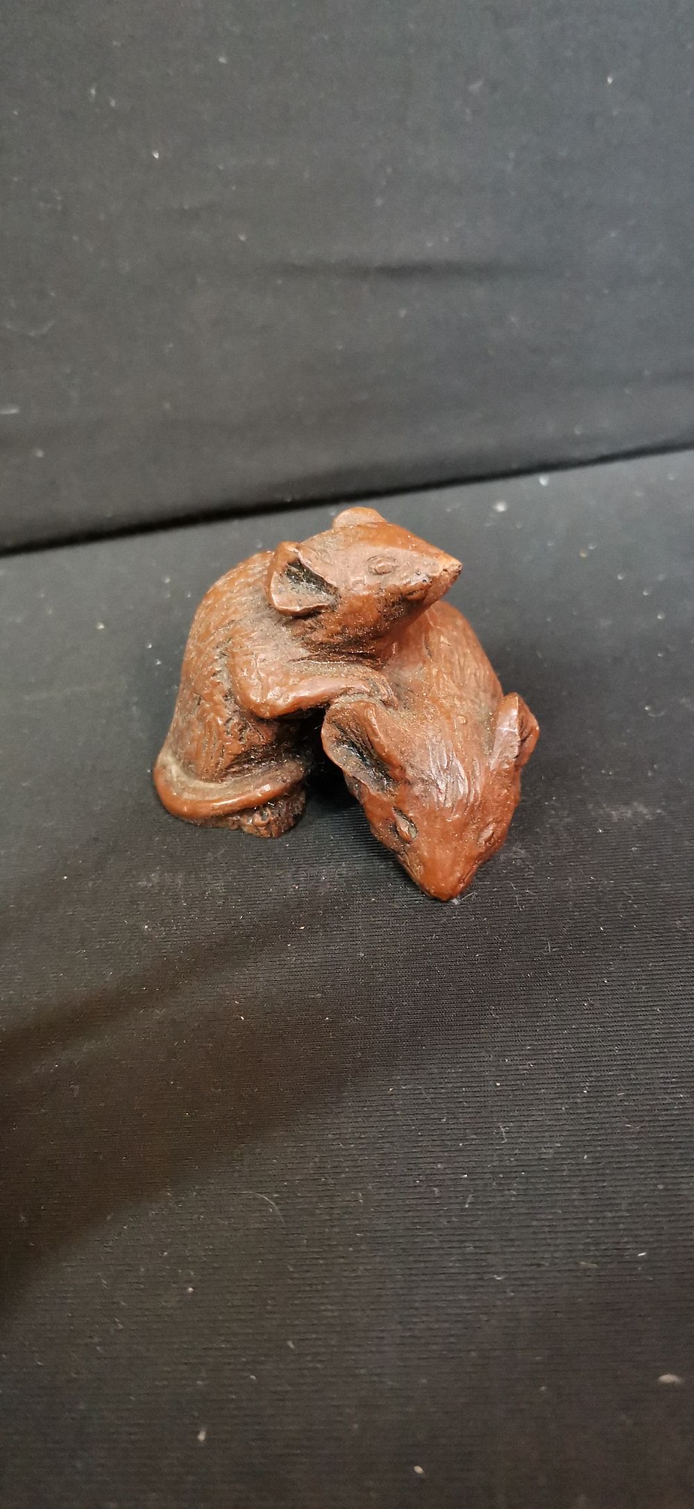 Lot 480: Japanese Style Hand Carved Boxwood Mice Netsuke