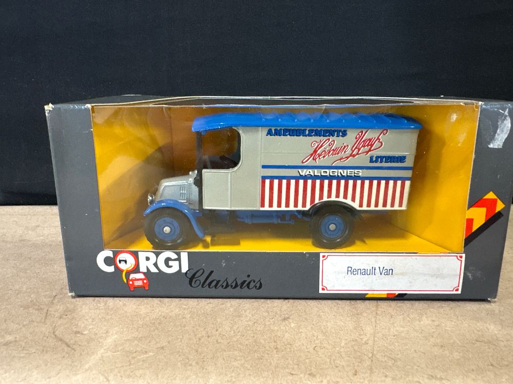 Lot 288: Corgi Classics 1926 Renault Van Ameublements Literie Valognes, 1980s