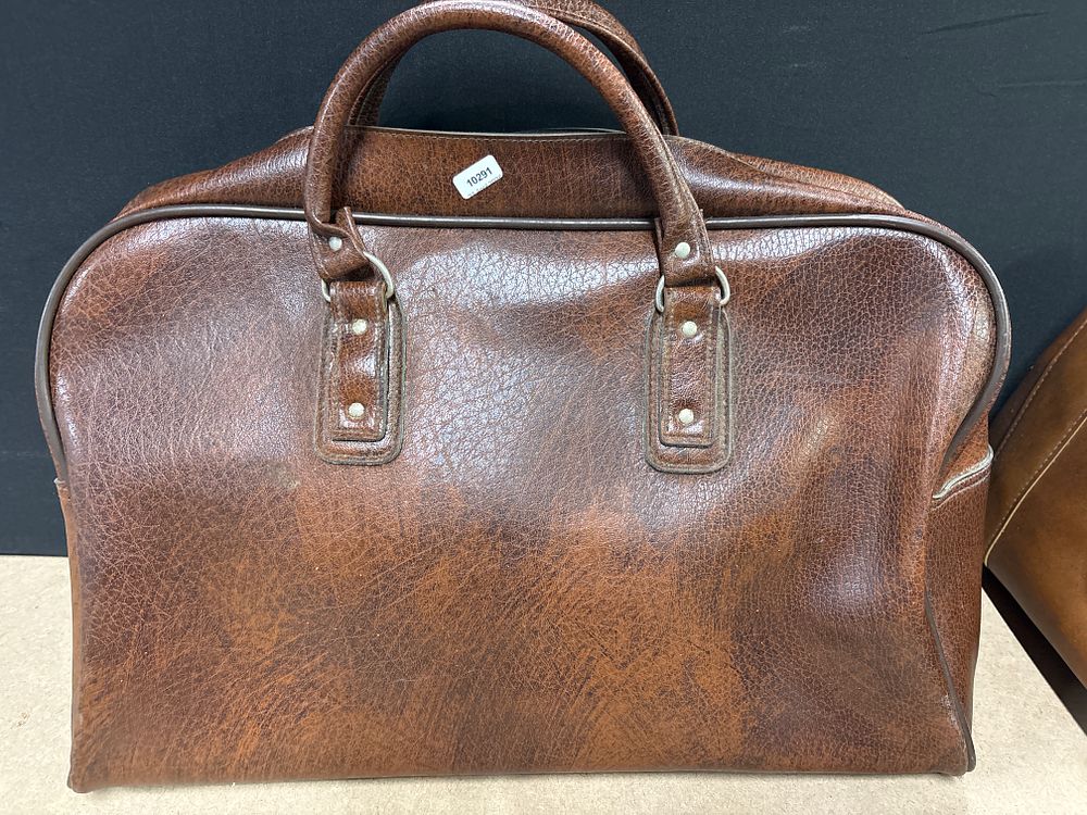 Lot 303: Large Brown Leather Carry Bag