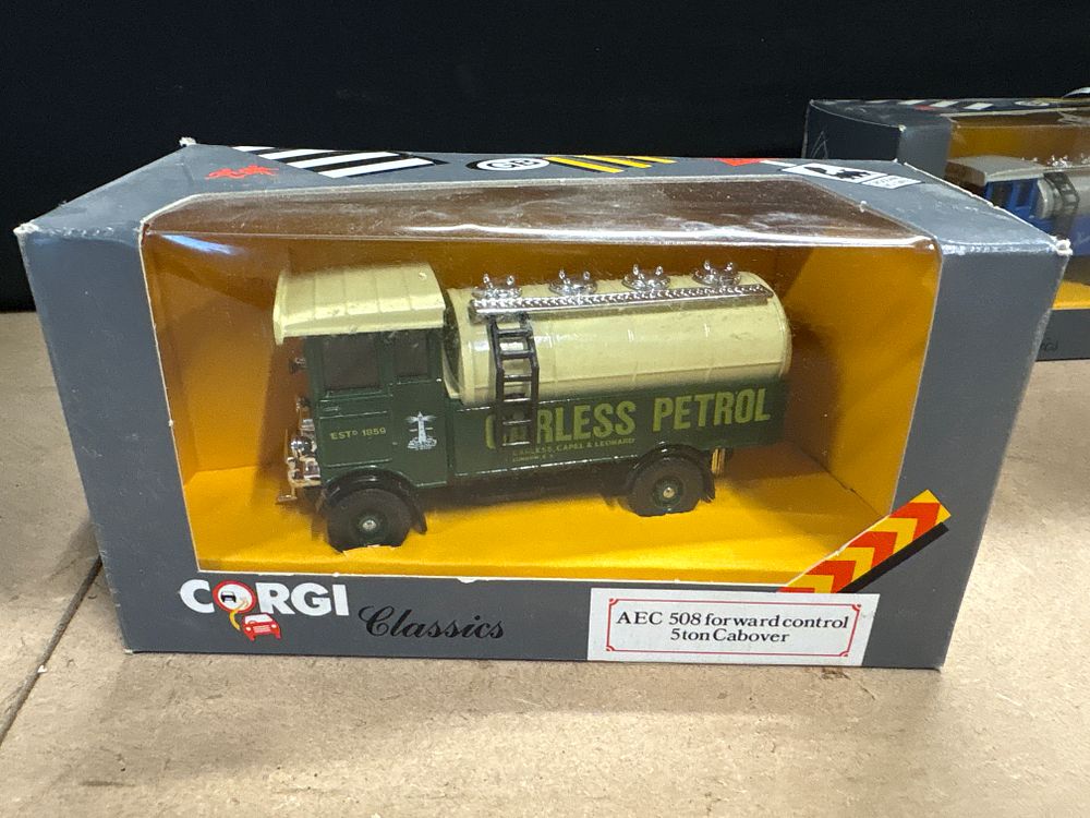 Lot 305: Corgi Classics AEC 508 Forward Control Carless Petrol Tanker