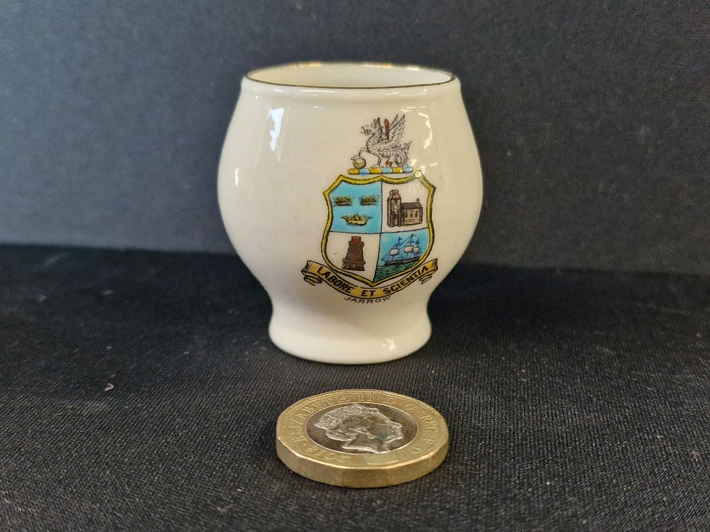Lot 380: W.H. Goss Crested China Miniature Vase, Late 19th/Early 20th Century, Jarrow Heraldic Crest
