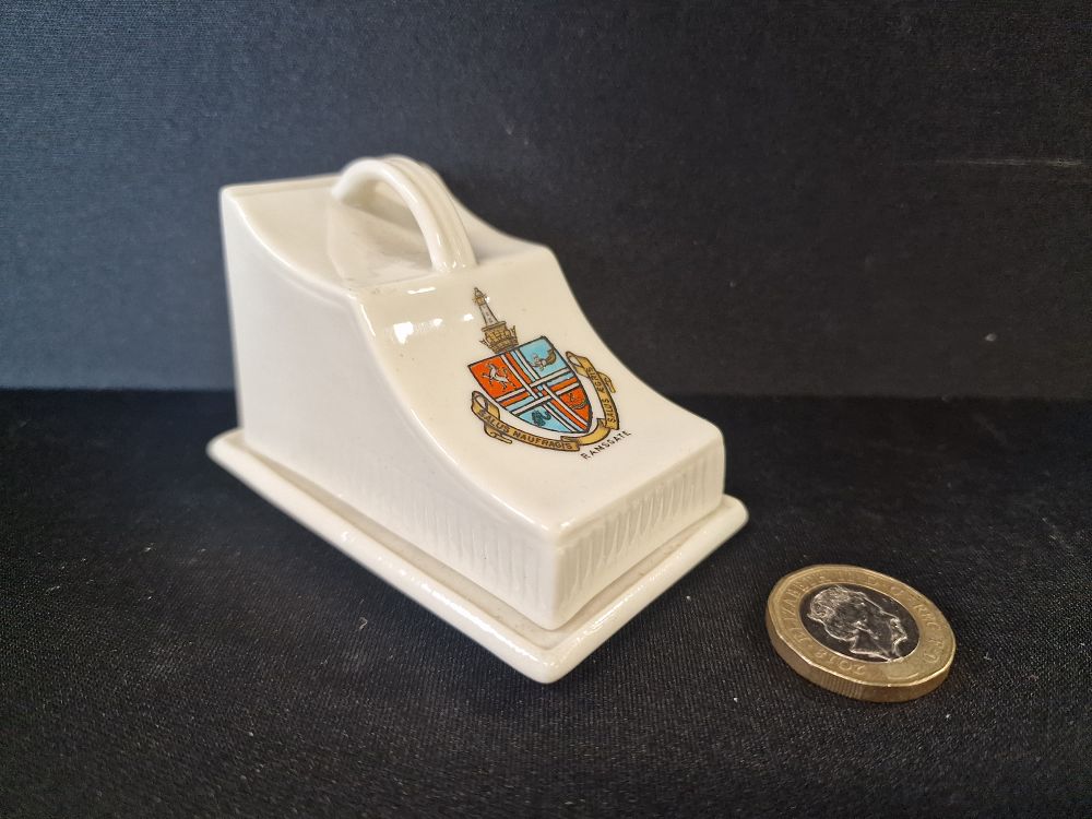 Lot 381: W.H. Goss miniature ceramic cheese dish and cover, late 19th or early 20th century, Ramsgate crest