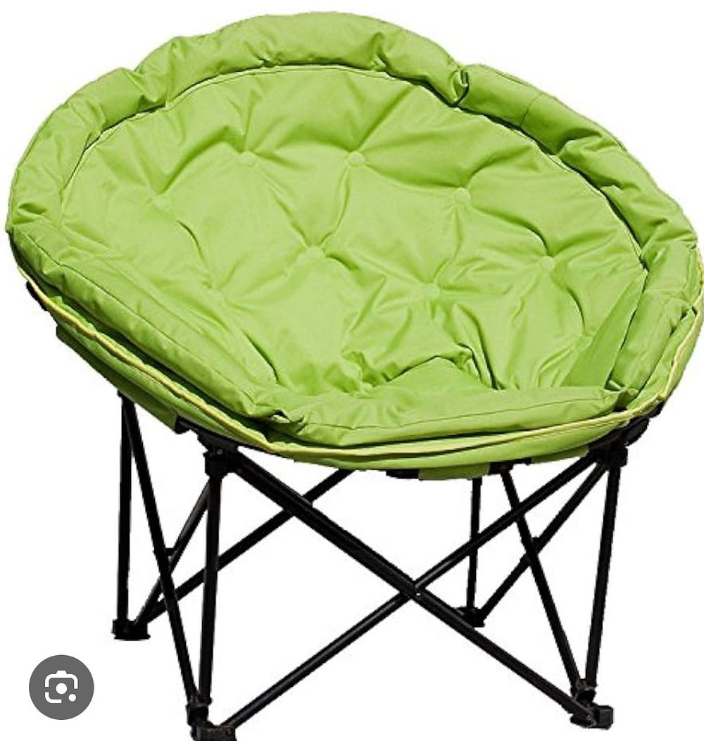 Lot 163: A Quest Elite Deluxe Range Large Apple Green Moon Chair