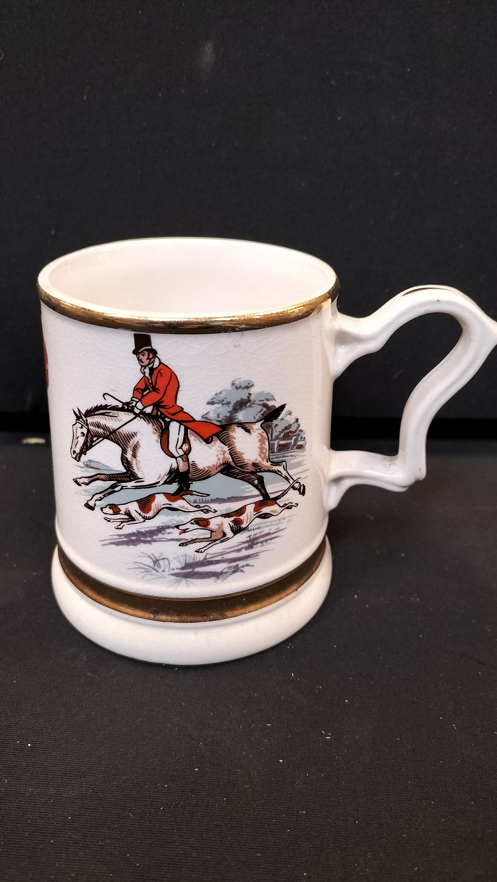 Lot 408: Prince William Ware Fox Hunting Scene Ceramic Tankard