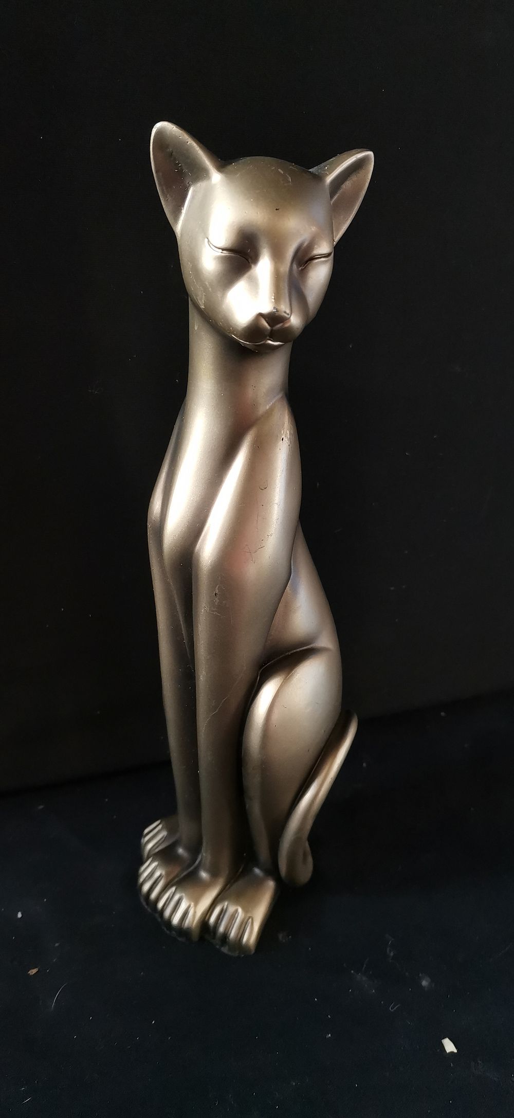 Lot 436: Stylised Matt Bronze Tone Cat Sculpture