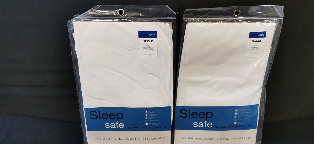 Lot 476: Multiple Sleep Safe Single Vinyl Waterproof Mattress Covers