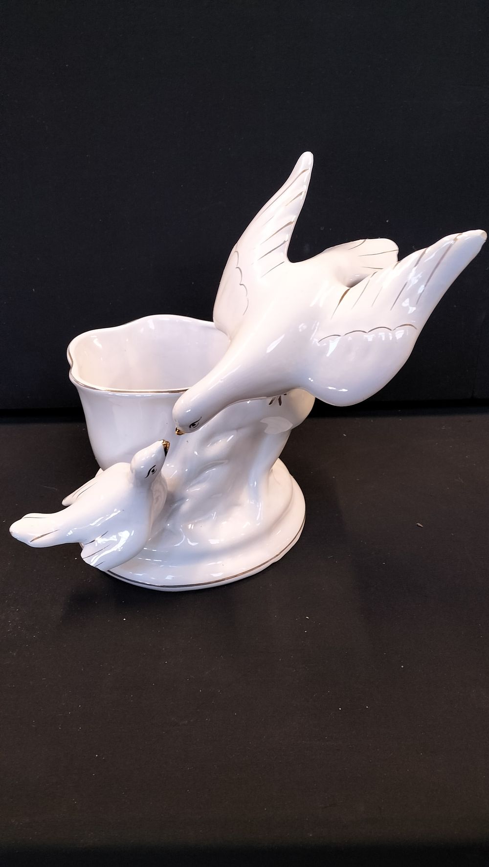 Lot 520: White Porcelain Dove Planter with Gold Tone Accents