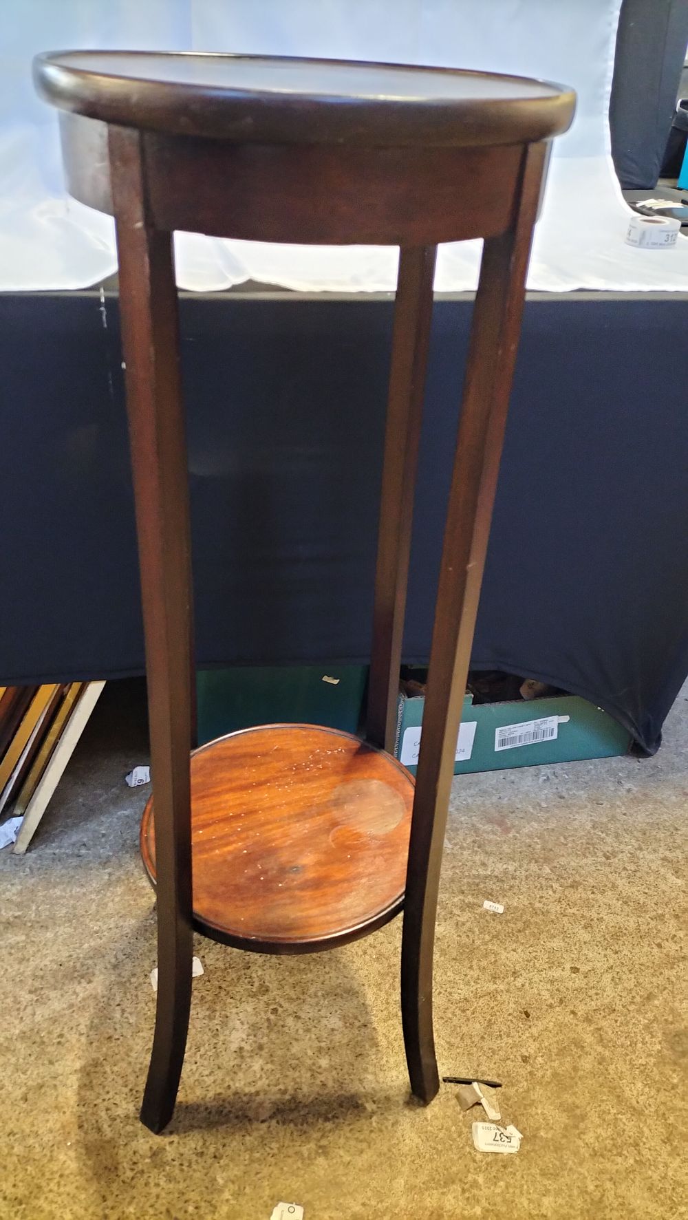 Lot 312: Edwardian Mahogany Plant Stand
