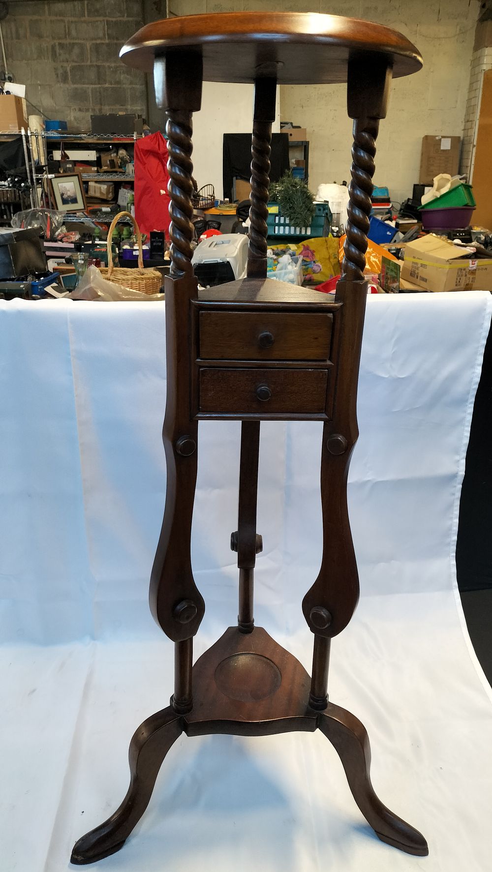 Lot 321: A Kingswood Collection Georgian Style Wood Barley Twist Plant Stand