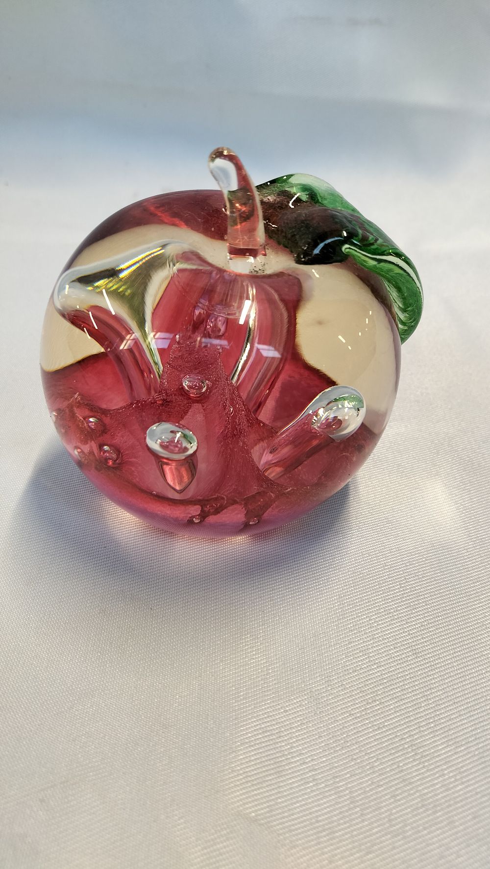Lot 342: A Caithness Glass Windfall Apple Paperweight