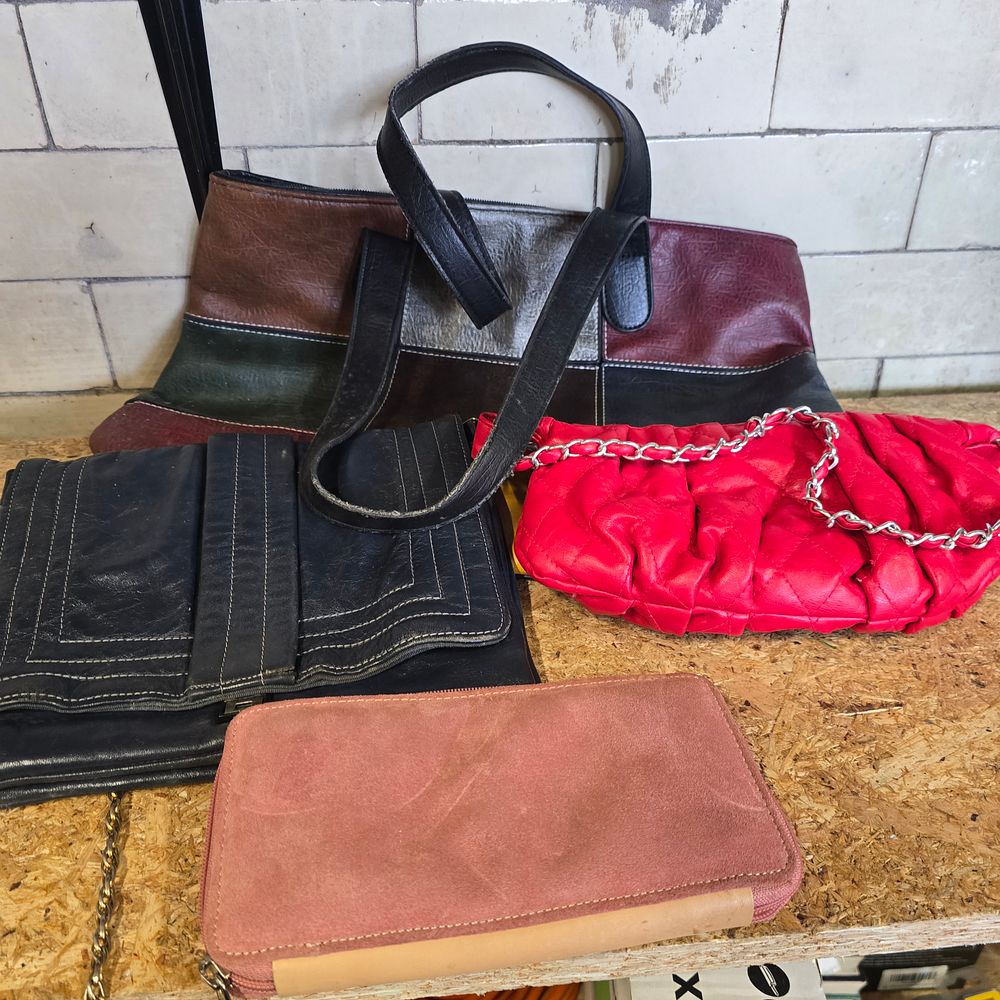 Lot 321: An Assortment of Ladies Handbags and Accessories including Jane Shilton and Hotter