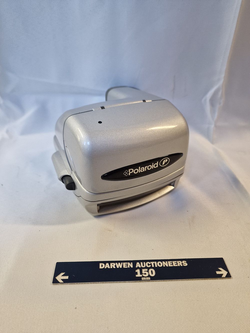 Lot 160: Polaroid 600 P Silver Express Instant Film Camera