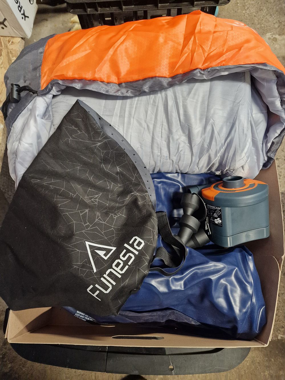 Lot 259: An Assortment of Outdoor Camping Equipment including Sidewinder and Core Equipment Brands