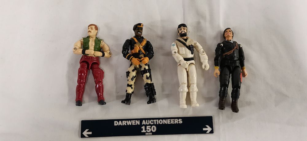 Lot 323: A Group of Vintage Lanard The Corps! Military Action Figures