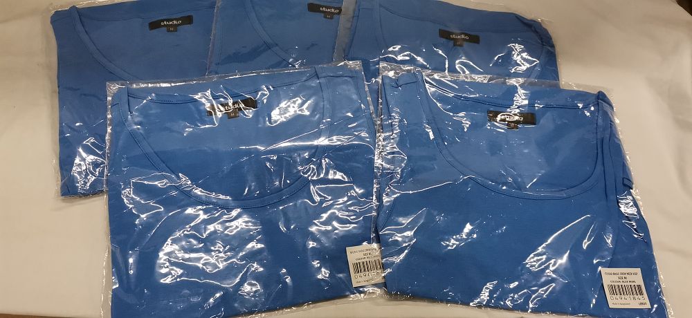 Lot 339: Five Studio Brand Basic Crew Neck Vests in Blue Marl Size Medium