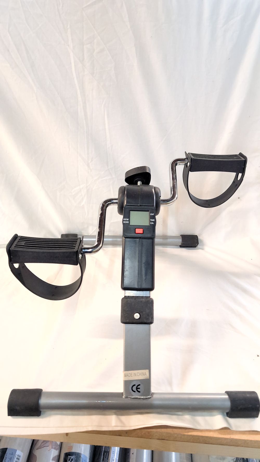 Lot 381: A Portable Folding Pedal Exerciser with Digital Display
