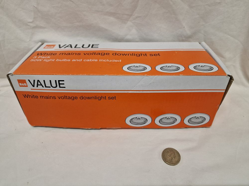 Lot 487: Three B&Q Value White Mains Voltage Recessed Downlights with Bulbs
