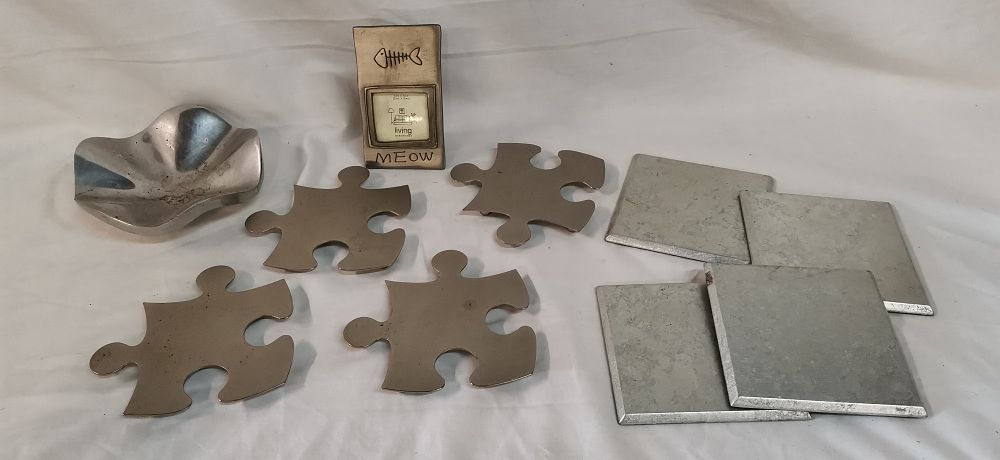 Lot 694: A Collection of Contemporary Cast Metal Giftware and Home Accessories