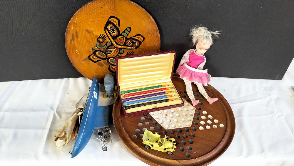 Lot 555: A Group of Vintage Toys and Games including a Canadian Red Cedar Tray and Stock Advertising Pencils