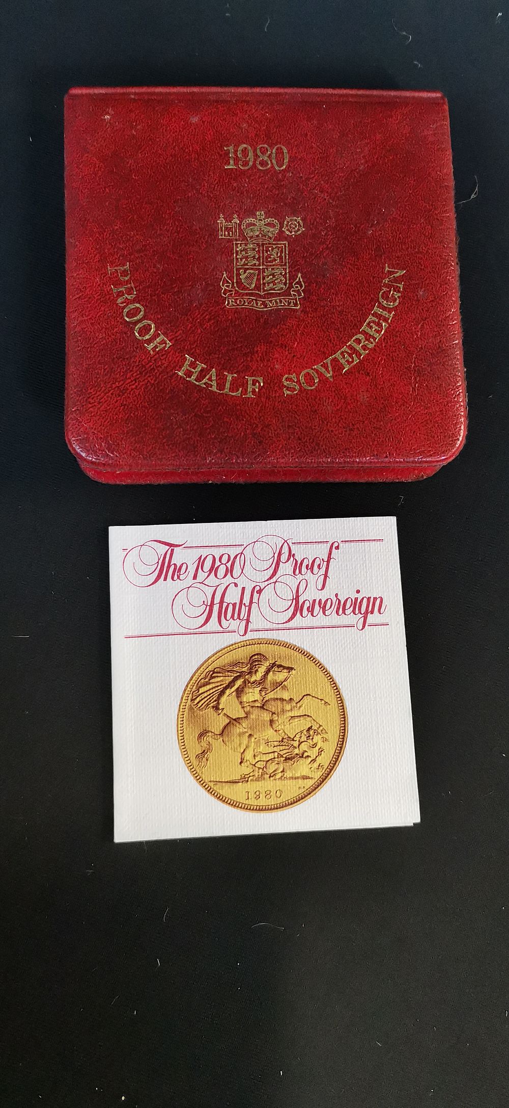 Lot 721: A Royal Mint 1980 Proof Half Sovereign Box and Certificate