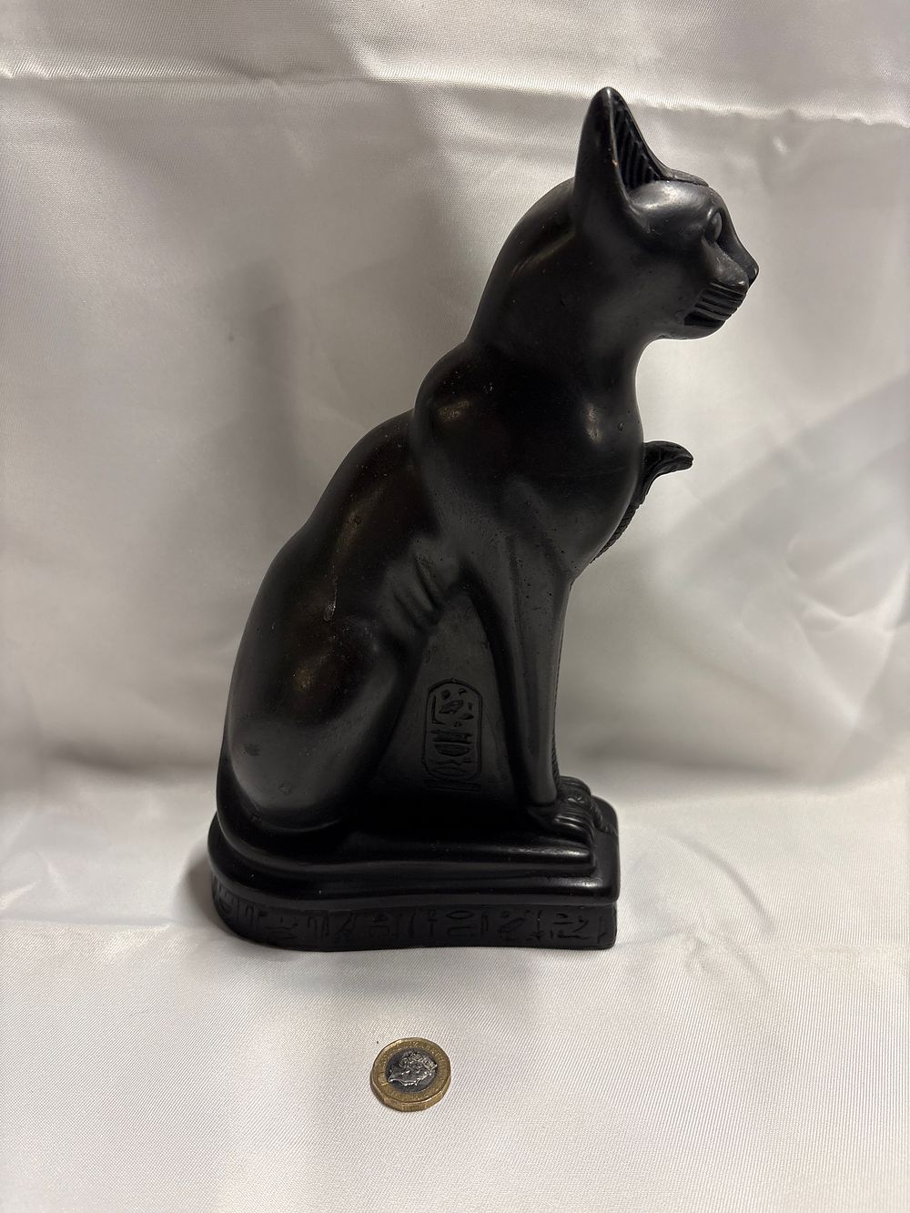 Lot 764: Bastet style cat figurine