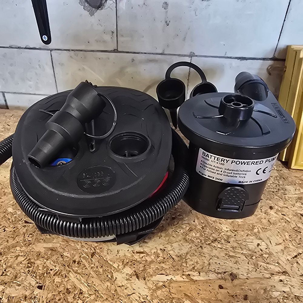 Lot 898: Two Portable Air Pumps for Inflatables Including Argos Model HT-418B