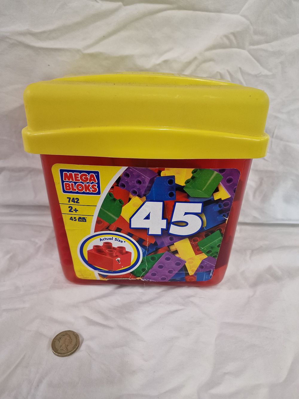 Lot 774: Mega Bloks 742 Mini Bulk Tub Construction Set