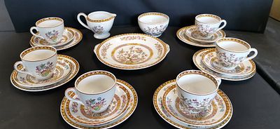 A Seventeen Piece Washington Pottery Ltd Ironstone Tea Service in the Indian Tree Pattern. A 