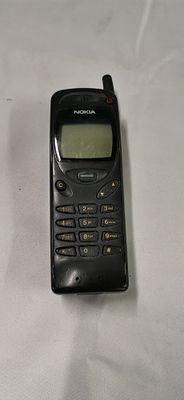 Nokia NHE-8 Vintage Mobile Telephone with BMH-1 Battery. Untested . A vintage Nokia mobile 