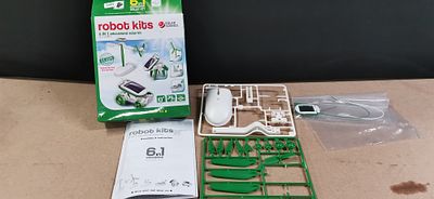 Solar Science 6 in 1 Educational Solar Robot Kit. A Solar Science 6 in 1 educational solar robot 